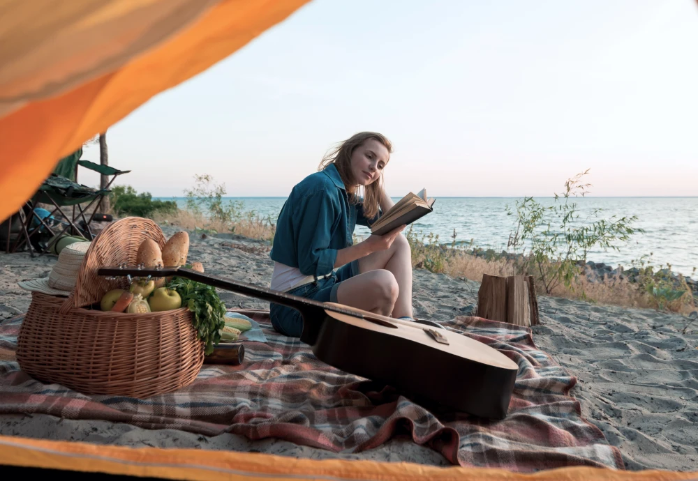 pyramid camping tent